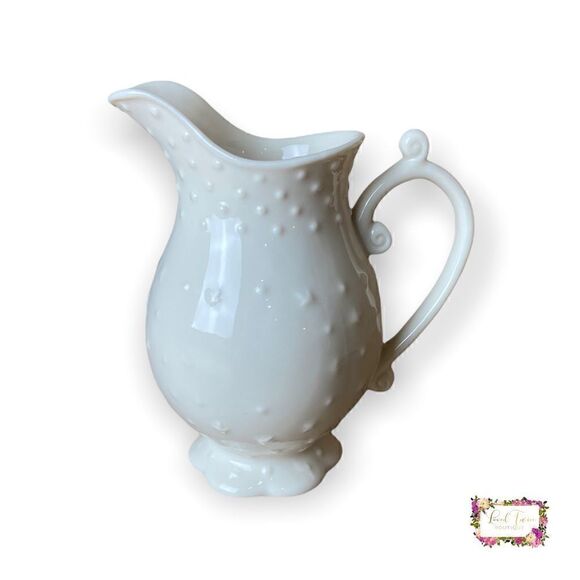 VINTAGE I. GODINGER & CO. HOBNAIL PATTERN WHITE PORCELAIN PITCHER/CREAMER - Picture 6 of 6
